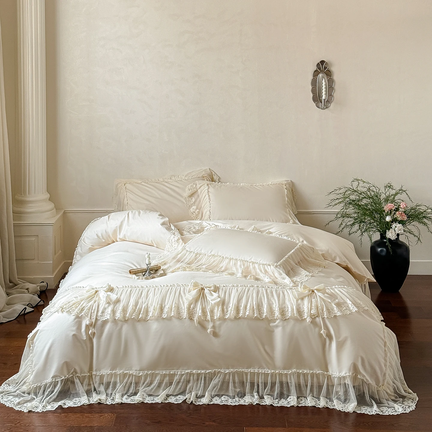 Romantic French Lace Ruffles Bow 100% Cotton Princess Wedding Style Bedding Set Duvet Cover Bed Skirt Bedspread Pillowcases 4Pcs