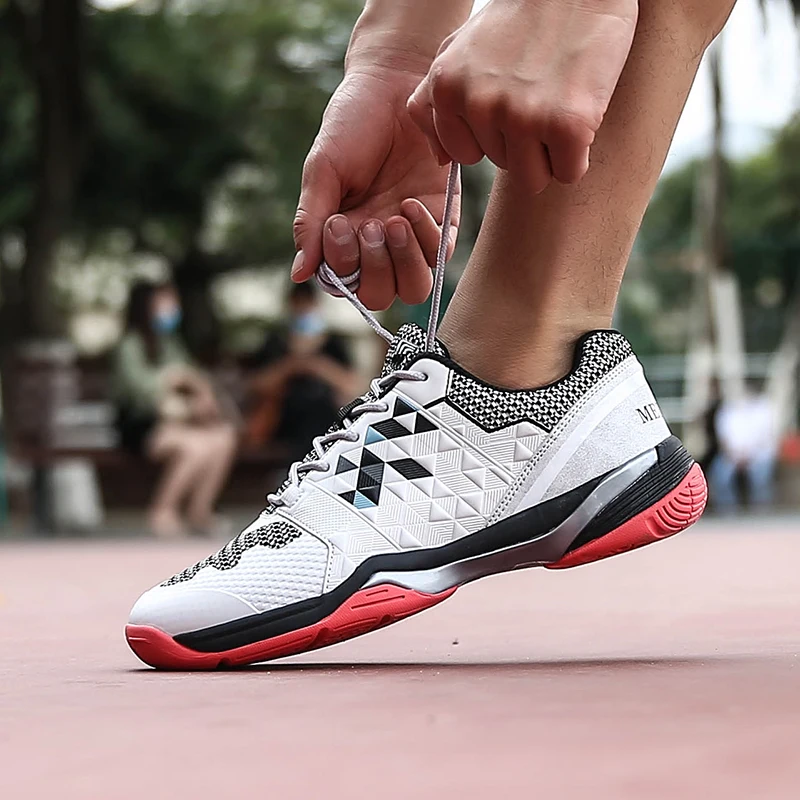 

Men's and Women's Badminton Shoes Classic Fashion Tennis Volleyball Shoes Outdoor Lightweight Fitness Badminton Shoes