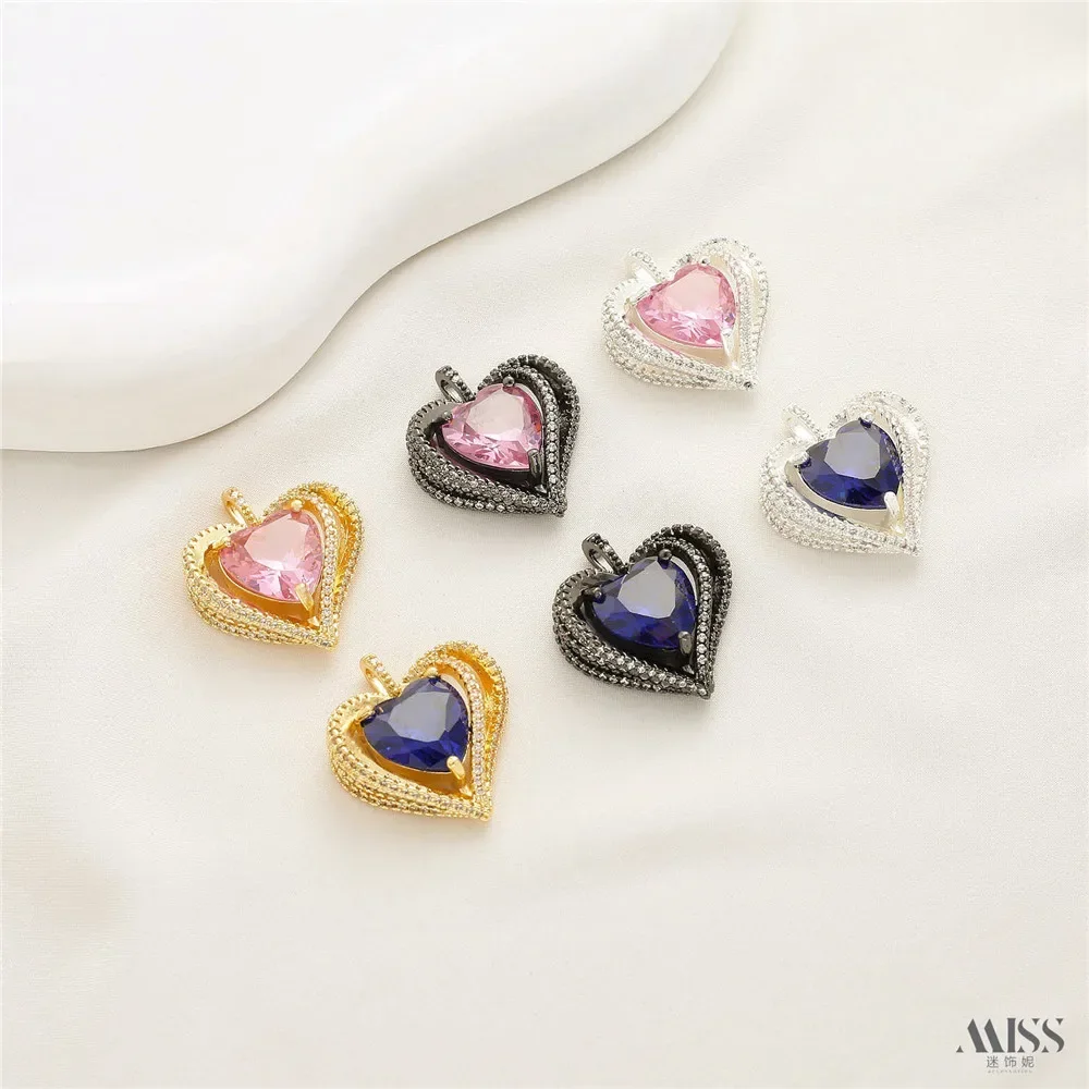 

Black Gold Color Retention Heart of Spades Dark Queen Large Zircon Pendant DIY Necklace Pendant Hanging Jewelry Accessories