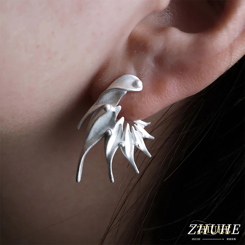 

ZHUHE Wave Stud Earrings In A Retro Style Are Perfect For Women And Men As Jewelry Accessories And Party Gifts