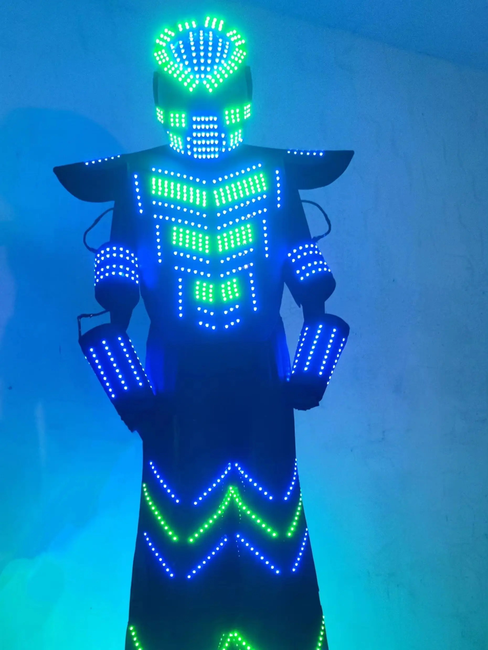 Neue Heiße verkauf Stelzen Walker LED ROBOTER ANZUG Light UP Bühne Leistung Club Tragen Cosplay disfraz halloween mujer