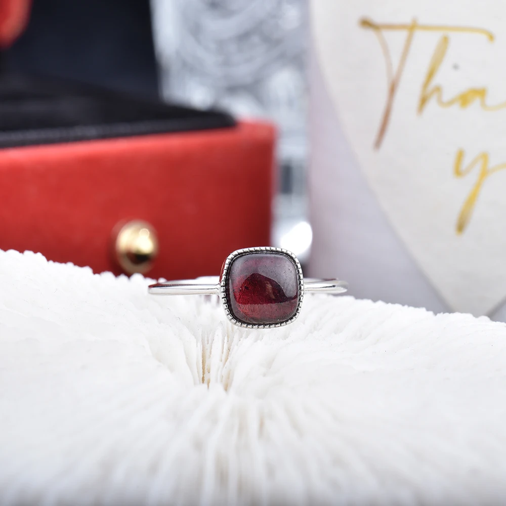 ITSMOS Square Garnet Rings Birthstone Gemstones s925 Sterling Silver Stackable Solitaire Ring Jewelry Birthday Gifts for Women