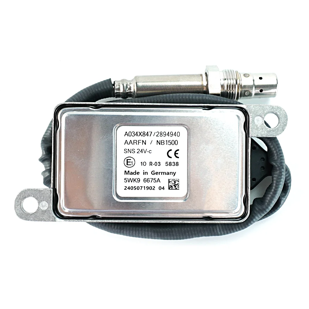 High Quality Nox Sensor 5WK96675A AARFN 2894940 Nitrogen Oxygen Sensor For Cummins Volvo DAF XF Truck 24V Euro 5