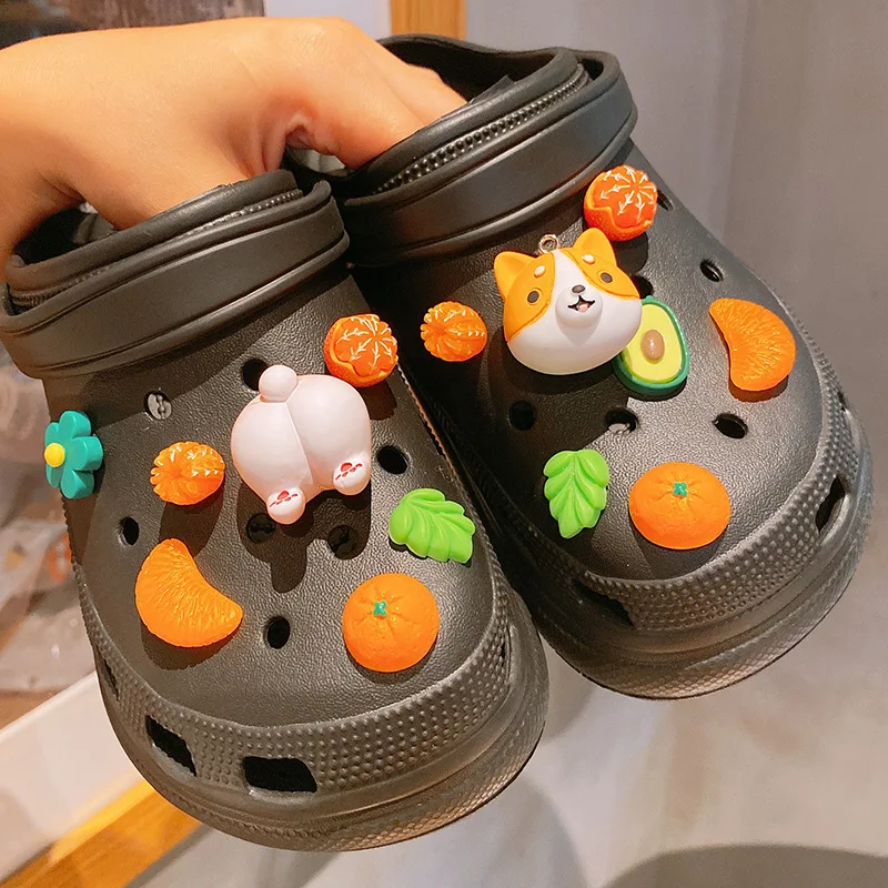 

Creative Cartoon Puppy Hole Shoe Charms Decoration Shoe Buckle Lovely Little Pink Pig 3D Shoes Flower Accessories