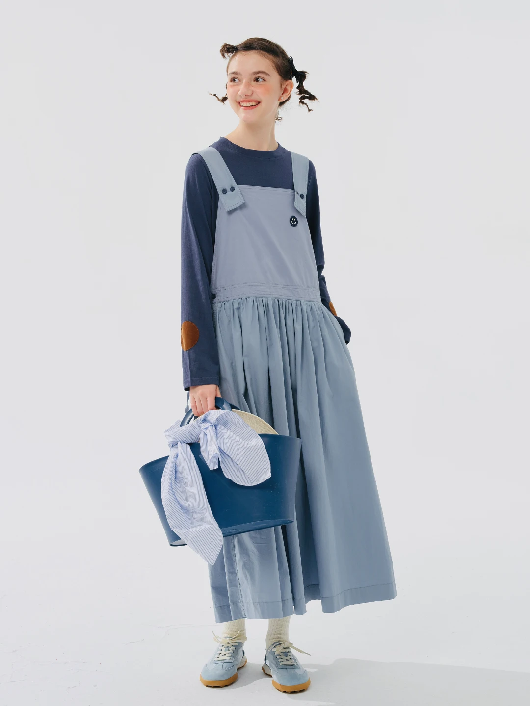 Ima kokoni 2024 Frühling neues Original Design Kleid aus reiner Baumwolle mit Buchstaben riemen 244496