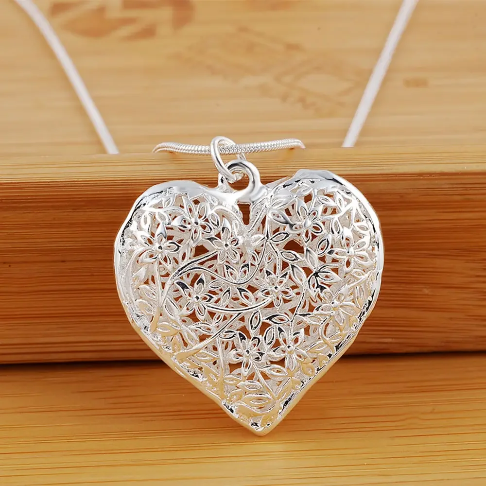 Wholesale different Free shipping fashion silver color jewelry elegant charms wedding exquisite heart necklace women , P218