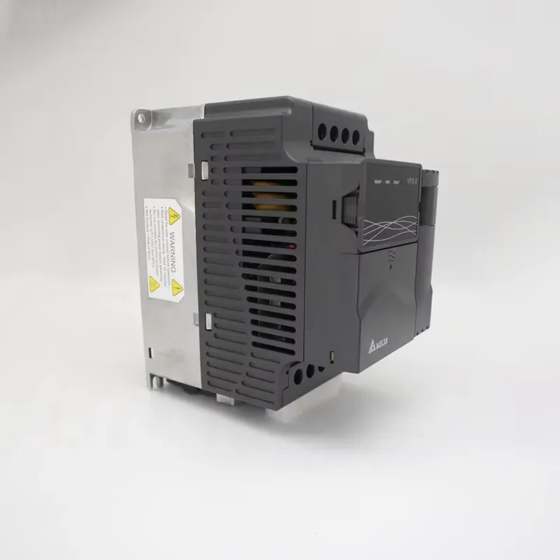 New VFD037E43A Three Phase Compact AC Drive VFD-E Series 3.7KW 380V Inverter with Built-in PLC for Motor