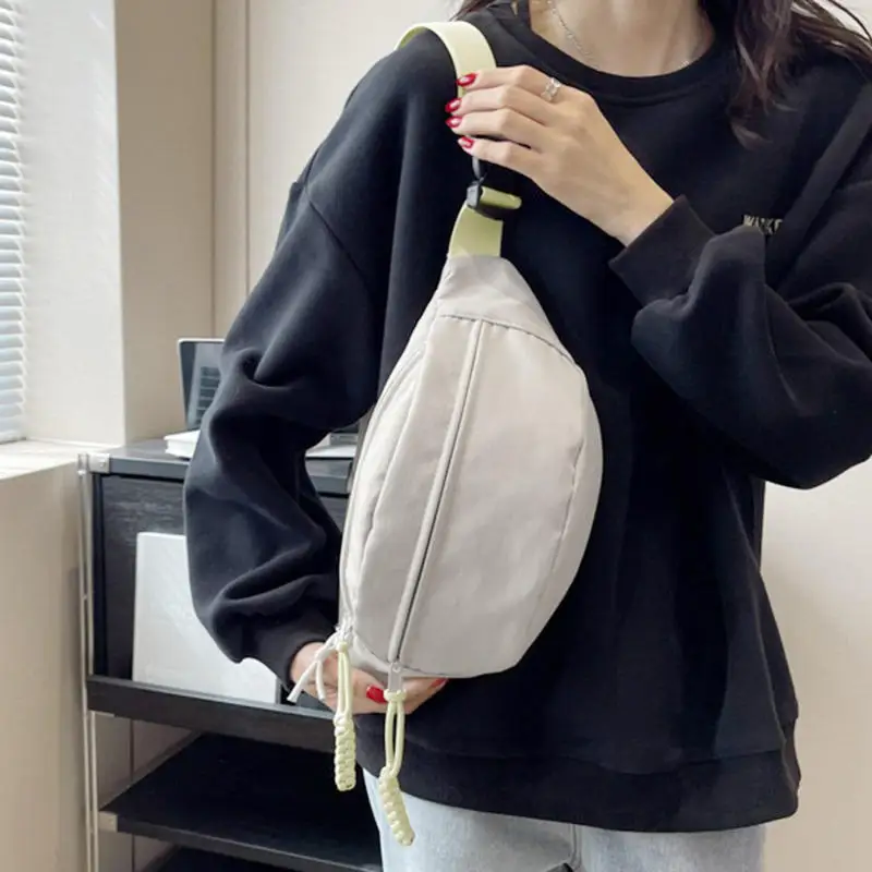 

Ladies' Casual Diagonal Cross Bag Fashionable Sports Niche Versatile Banana Bags Solid Color Canvas Chest Bags