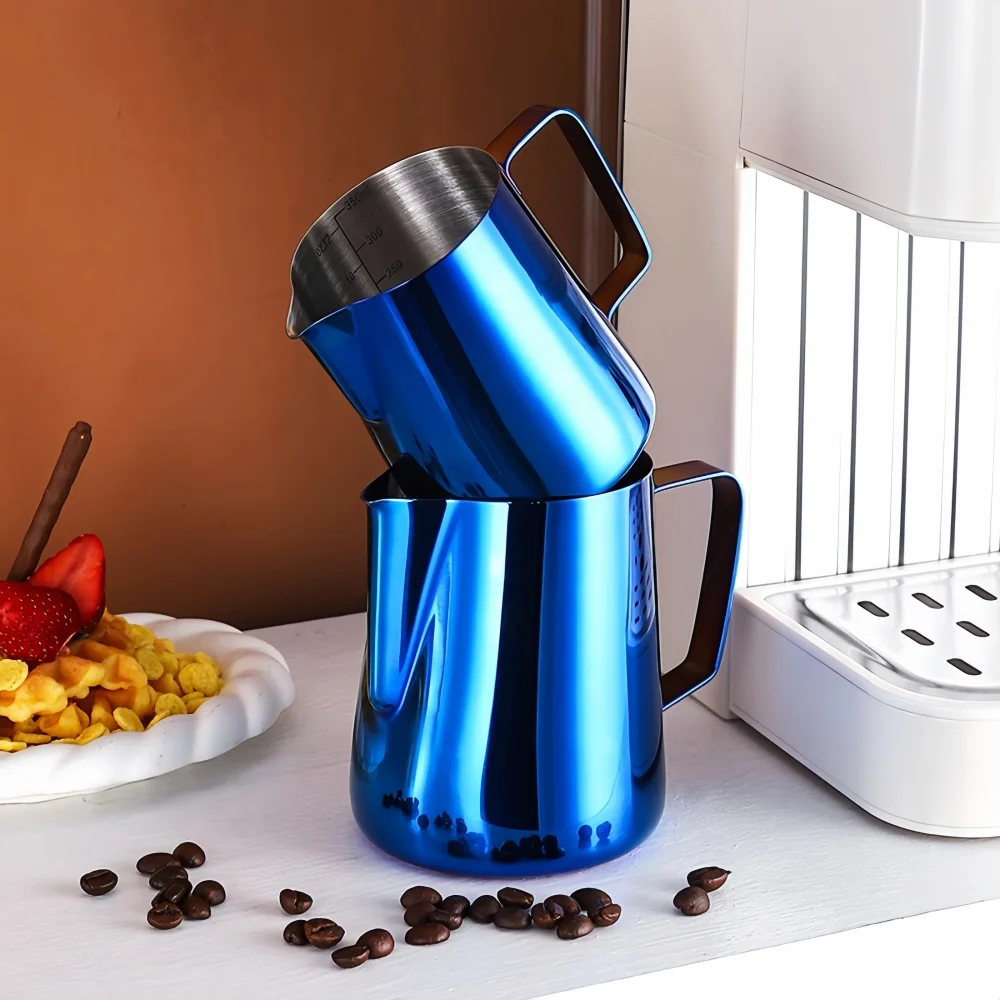 Upgraded Coffee Milk Frothing Pitcher Jug 304 Stainless Steel Precise Scale Steam Coffee Professional Advanced Coffee Utensils