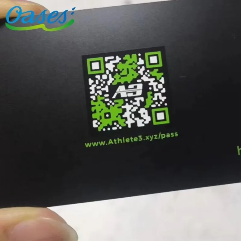 2025 High Quality Business Professionals Use Stainless Steel VIP Membership Card with Custom QR Code Engraving