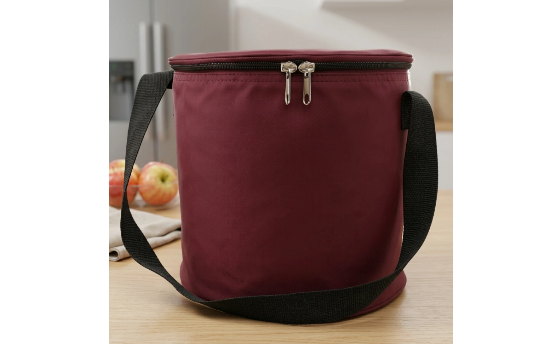 Sports Storage Bag with Shoulder Strap Multipurpose Cylindrical Gear Bag with Zipper Lightweight Multifunctional for Athletes Sports Storage Bag with Shoulder Strap Multipurpose Cylindrical Gear Bag with Zipper Lightweight Multifunctional for Athletes