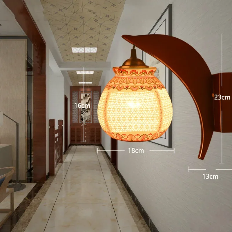 New Chinese wall lamp modern retro creative wedding hall bedroom bedside ceramic wall lamp restaurant lighting