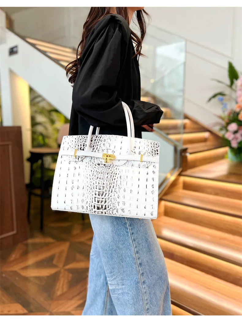 

2025 Crocodile-Embossed Luxury Casual Tote Bag - Large Capacity Top Handle Bag with Lock Closure