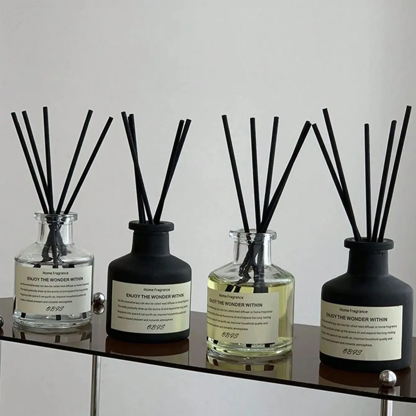 50ml Aromatherapie Ätherisches Öl Flammenlos Freesie Jasmin Duftöl mit Reed-Diffusor-Stäbchen Raumduft Lufterfrischer Deko