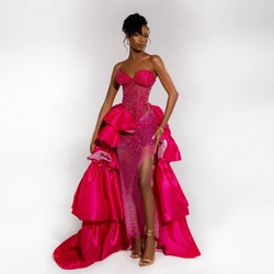 Pretty Beading Satin Prom Gowns Sexy Strapless Crystals Appliques Lace Evening Party Dress High Slit Tiered Satin Pageant Gowns