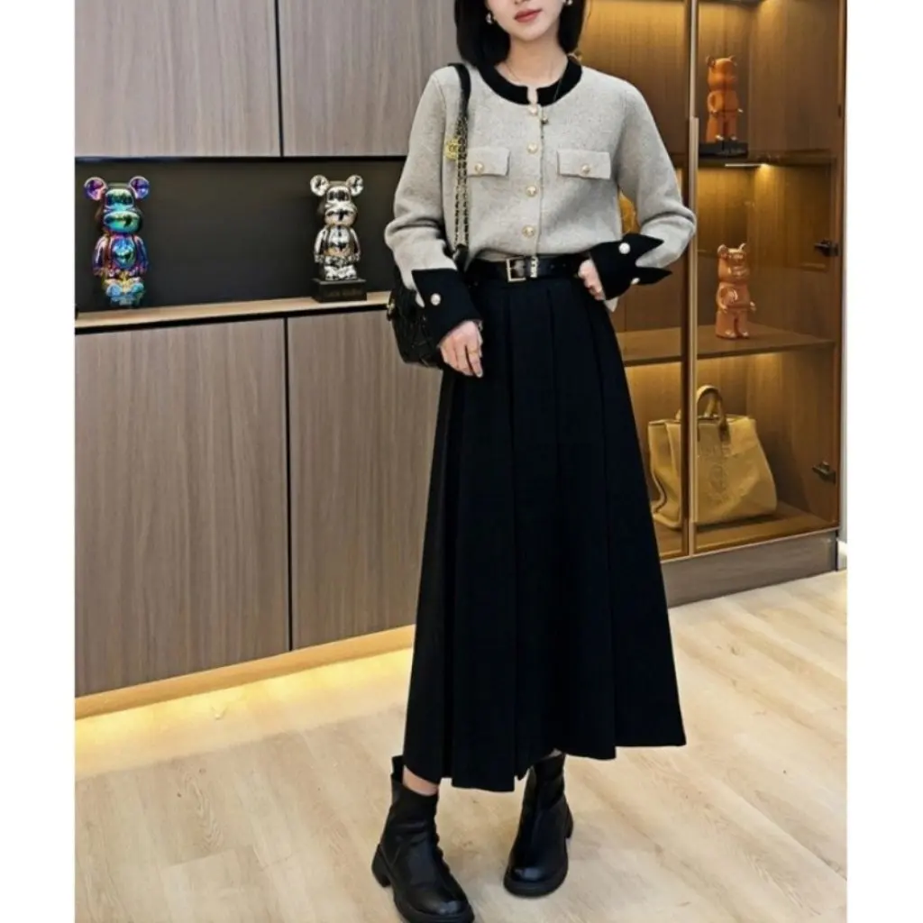 

Women's French Style Red Sweater Jacket Elegant Lady Short Knitted Cardigan Top for Autumn Winter New