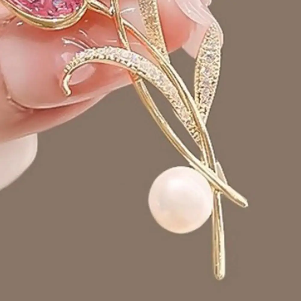 

Multi-purpose Brooch Sparkling Tulip Design Lapel Pin Non-Slip Buckle Scarf Badge Clothing Bags Accessories