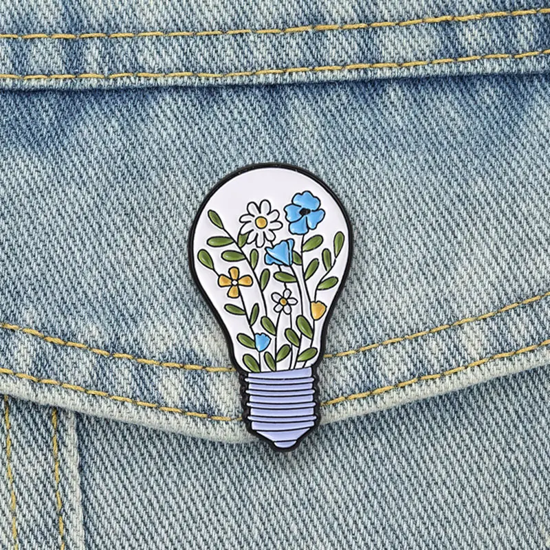 Wildflower Light Bulb Enamel Pins Floral Idea Hope Brooch Cottagecore Badge Retro Flower Nature Jewelry Gift for Friends