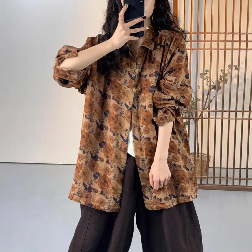 2025 Spring New Fashion Hong Kong Style Women's Artistic Retro Printing Chinese Knot Button Loose Cardigan Shirt 9029