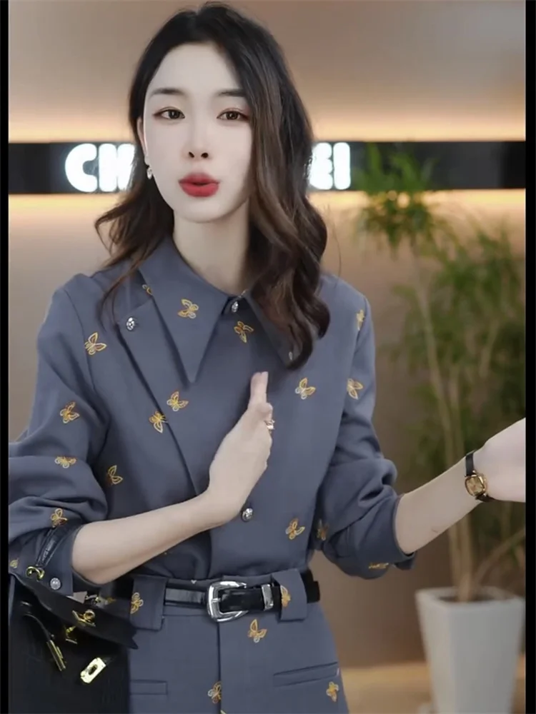 

2025 Spring Autumn Light Luxury Temperament Fashionable Suit Design Sense Heavy Embroidery Butterfly Suit Jacket + Half Skirts