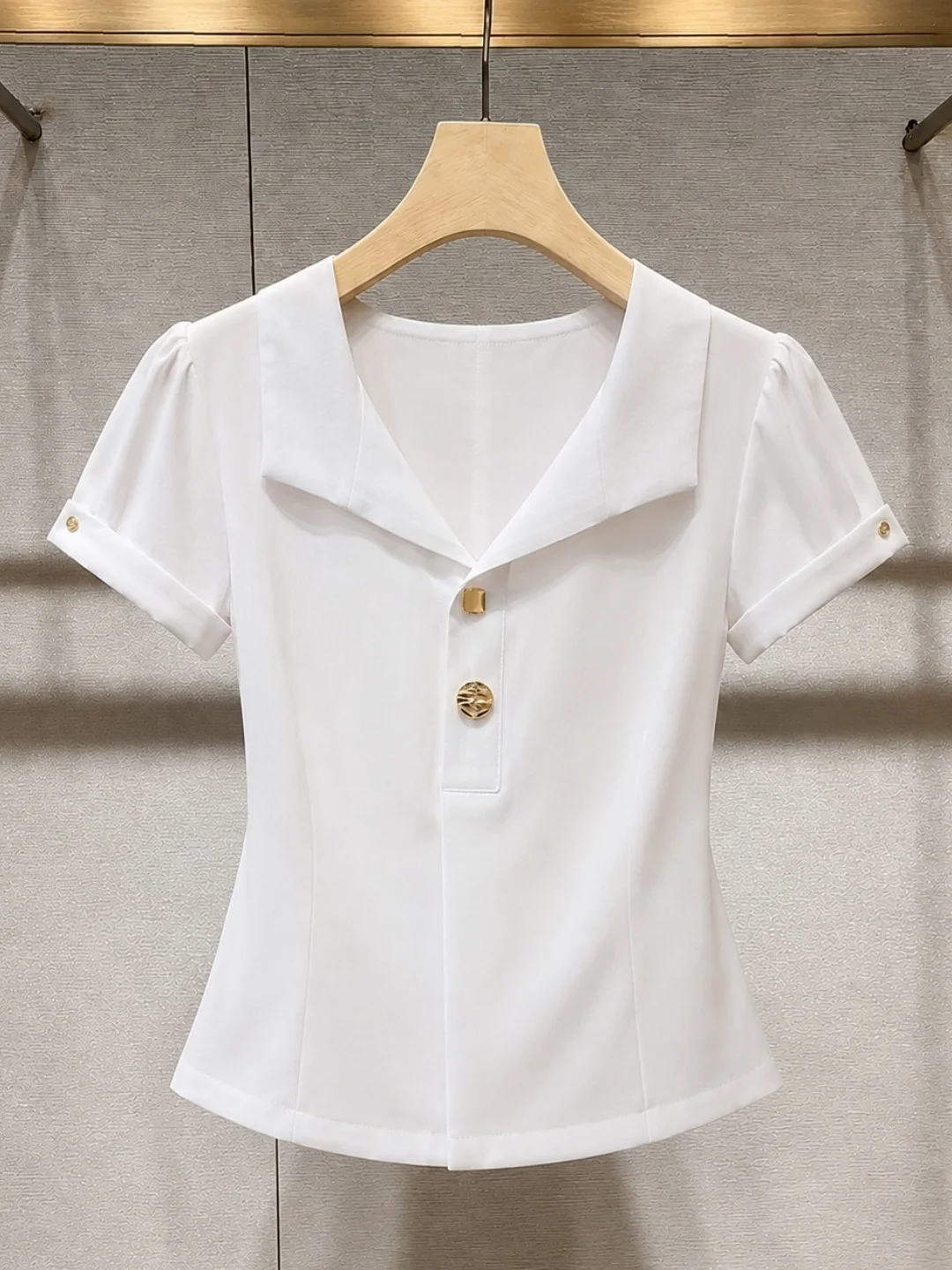 Elegant Lightweight Flip-Collar Soft Pure Color Women's Top Fashionable Summer Slimming T-Shirt Design Sensation Casual Wear