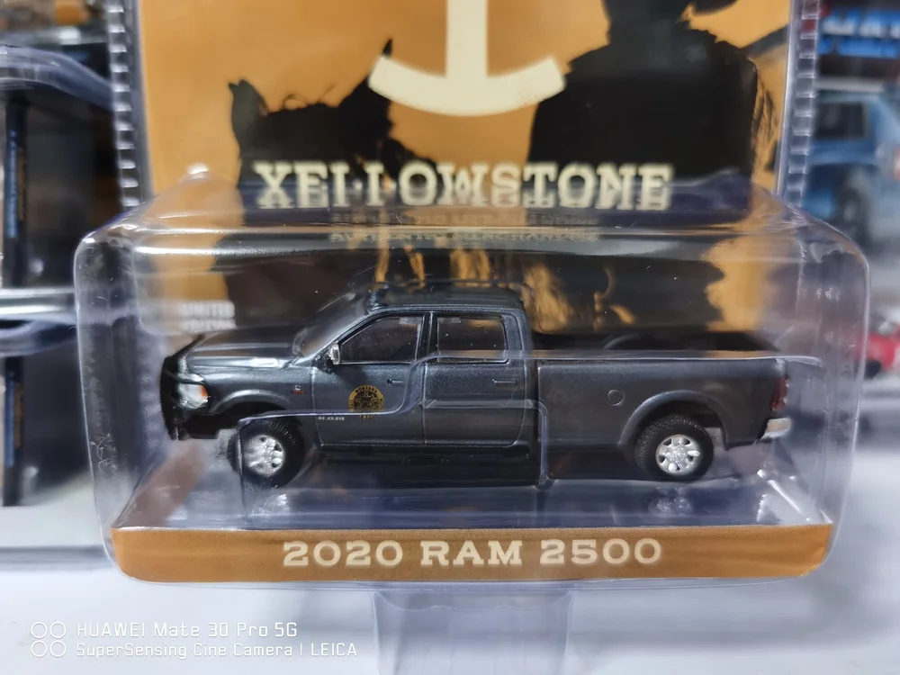 مجموعة 1/64 12020 ram 2500 من مجموعة ألعاب الأطفال نموذج سيارة من السبائك المحاكاة