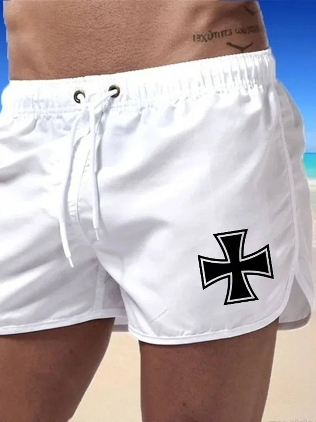 2025 pantalones cortos estampados para hombre, pantalones de gimnasio a la moda para hombre, bañadores de playa ventilados para nadar, pantalones cortos de secado rápido para Surf de verano