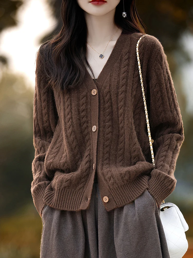 

New V-neck 100% pure cashmere cardigan in autumn and winter women's knitted small twist cashmere coat long sleeve sweater