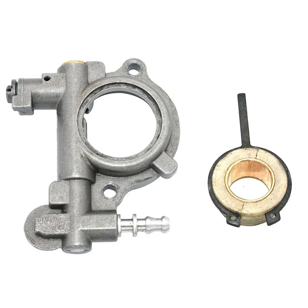 

Oil Pump Worm for Stihl 024 026 MS240 MS260 MS260C MS260D MS260D MS260Z Stihl PN 1121 640 3203 1121 640 3202 1121 640 7111 1121