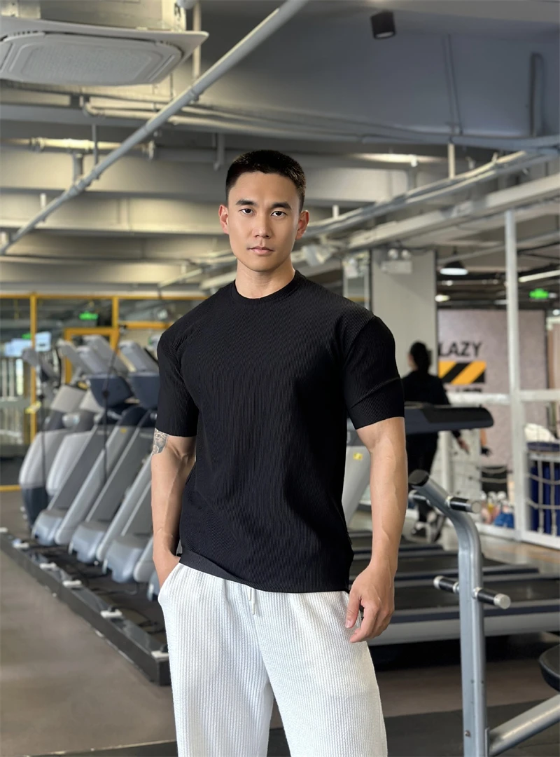 Gym exercise fitness elastic sportswear solid color casual street clothing outdoor round neck short sleeve T-shirt men's top