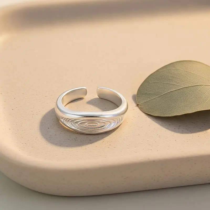 Matte Vintage Ring Silver Plated Textured Design Trendy Blogger Style Jewelry for Teen Girls Weekend Hangout Wear