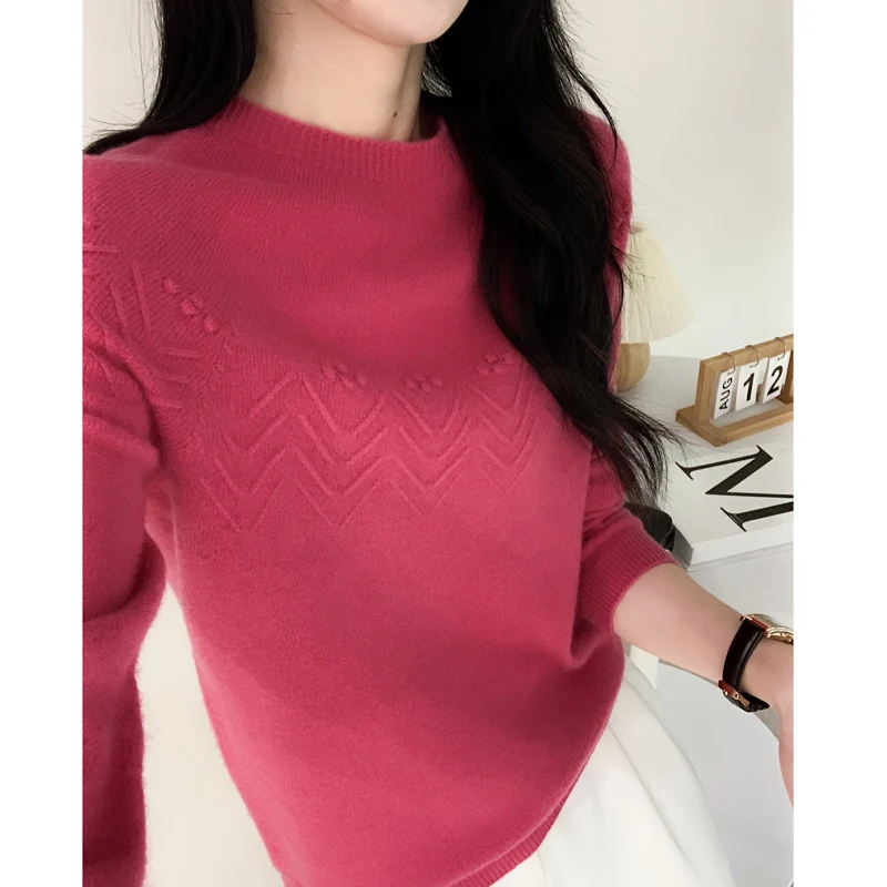 2024 autumn and winter new knitted pure wool long sleeved round neck fashionable wool sweater