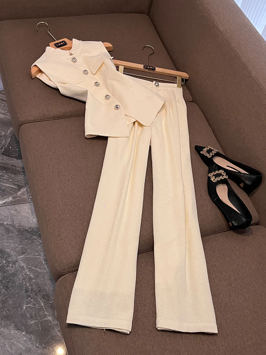 

Two-Piece Set with Belted Coarse Tweed Vest And Pants for Women Ele Sle by X702 No Brand Registered Trademark