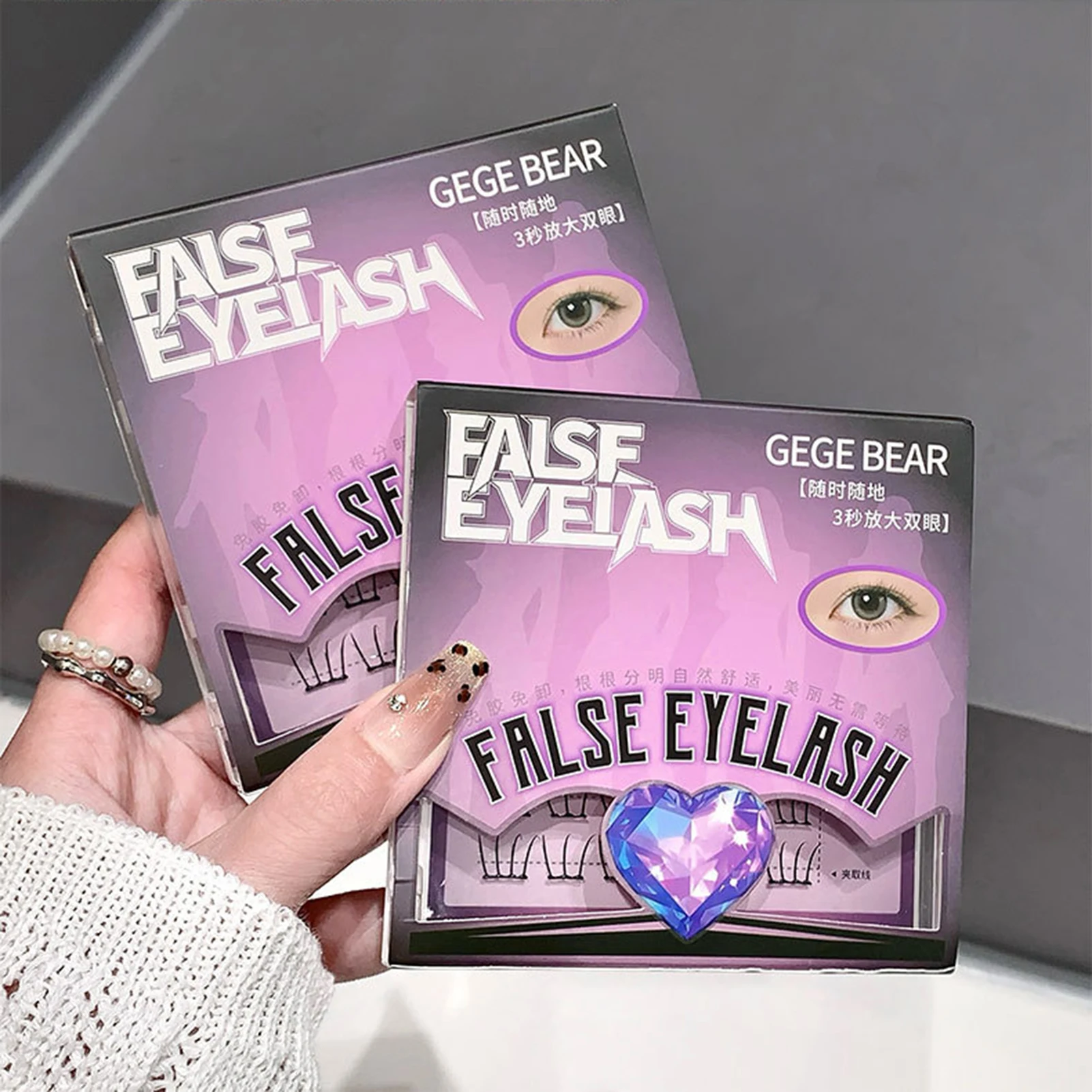 Glue Free Eyelashes Clusters Cosplay Individual Lashes Clusters Ideal for Cosplay and Costume Parties