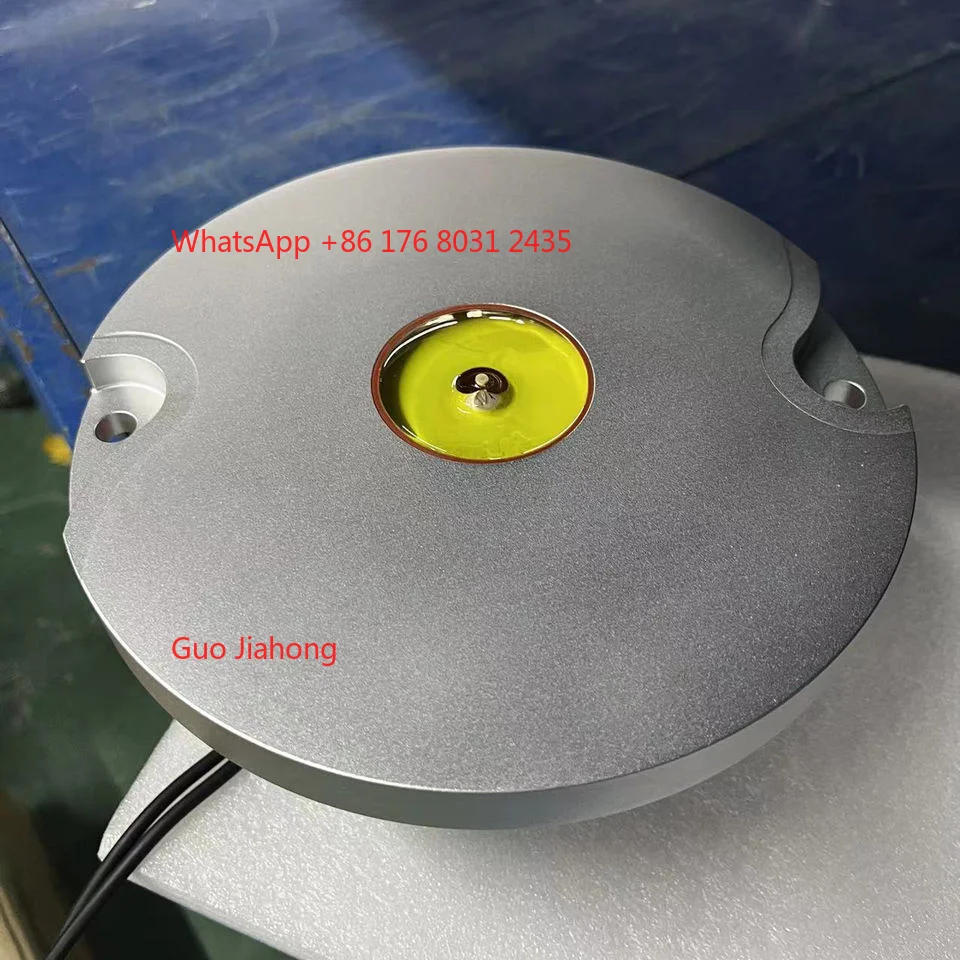 

Heliport Inset Light 120-240VAC Visible/ LED Option Omnidirectional Stand Manoeuvring Guidance Light