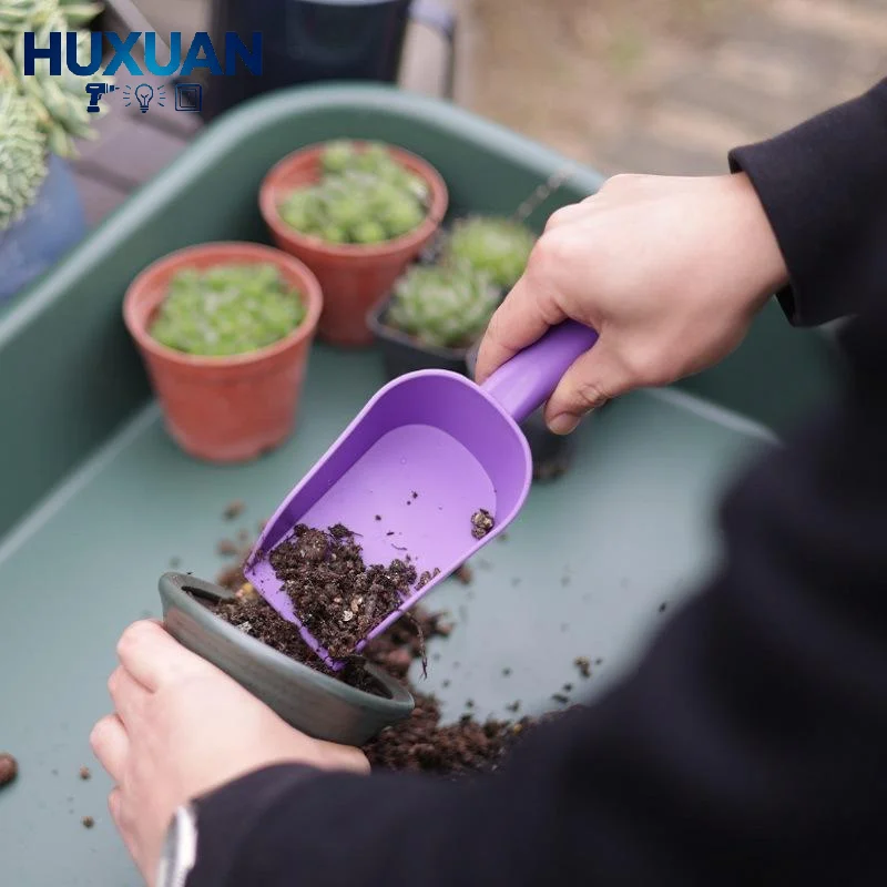 Multifunctional PP Plastic Garden Scoop Portable Gardening Tool For Home Flower Planting Digging Repotting And Compost