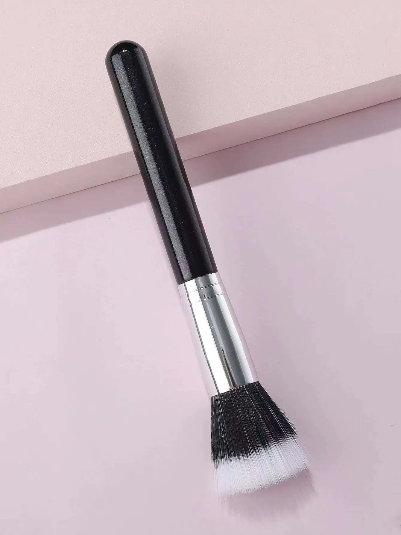 RANCAI 1pc Face Powder Brush,Suitable For Blush, Suitable For Outdoor Makeup And Daily Use (Silver), Foundation Brush