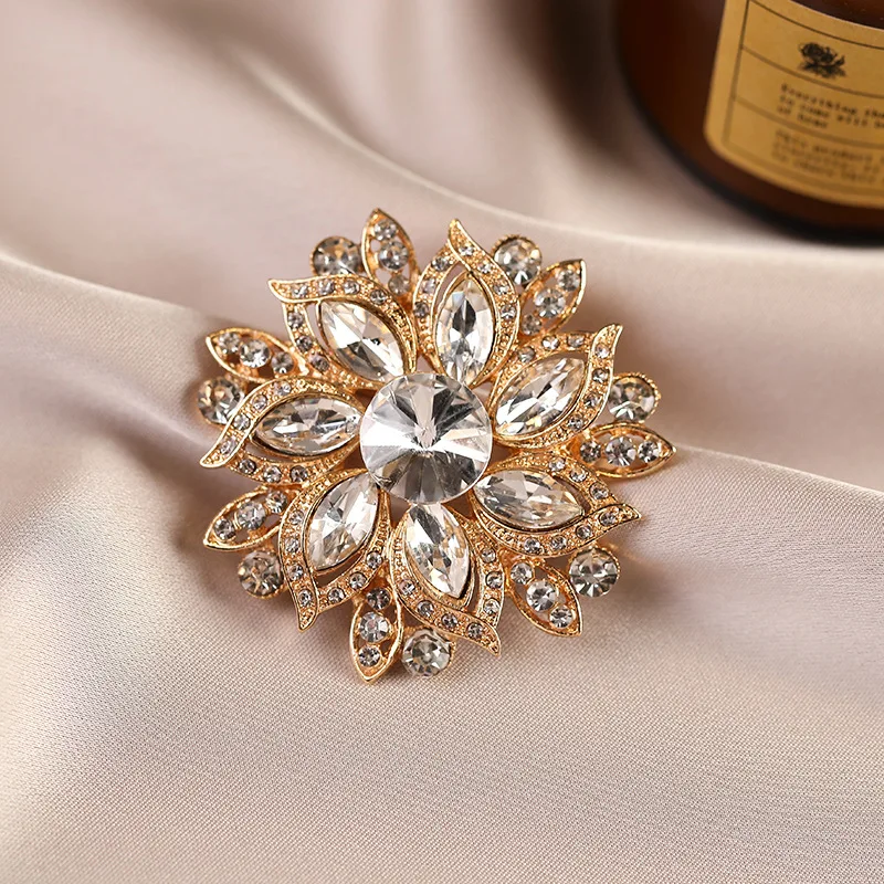 Anmutige Luxus-Kristall-Broschen mit runden Blüten für Damen, trendige Zirkon-Anstecknadeln, Schmuck für Party, Büro, Anzug, Dekoration, Festivalgeschenk – Detail 18