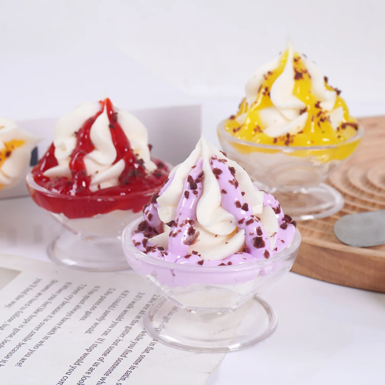 

Artificial Fruit Yogurt Sundae Ice Cream Cup Fake Ice Smoothie Bowl Dessert Simulation Food Model Hanging Decorations Home Decor