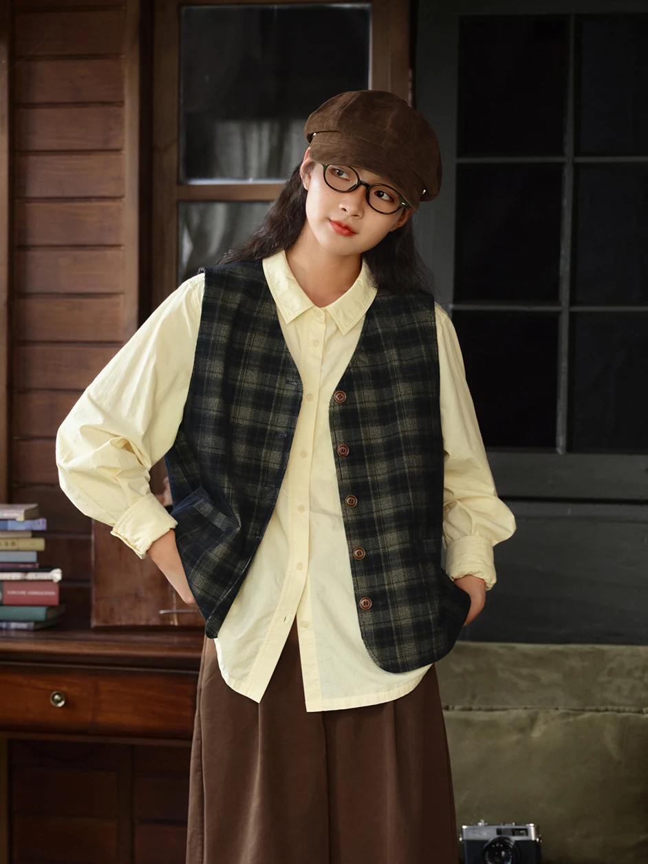 Original Pure Cotton Corduroy Plaid Vest Women's Autumn Outerwear V-Neck Casual Loose Vest Retro Style for Students And Offic...
