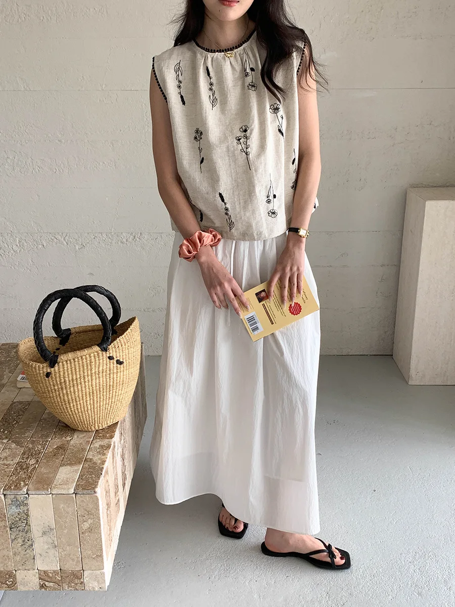 夏カジュアル花刺繍oネックリネンノースリーブシャツ女性は両面着用