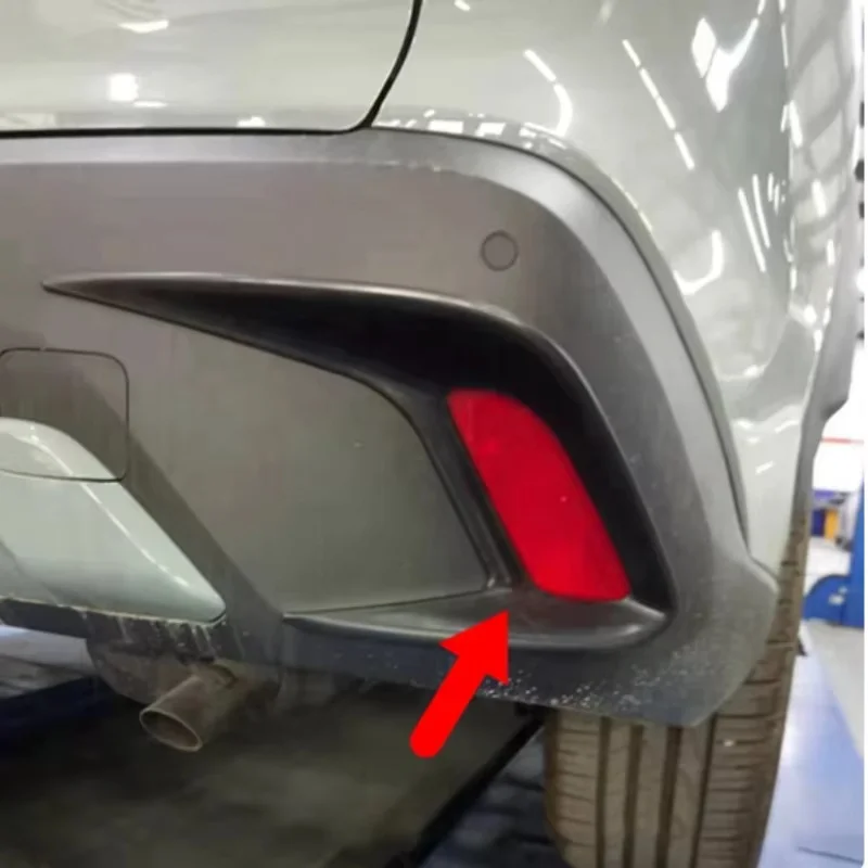 

Fit For Toyota Corolla Cross 2022-2024 ABS Chrome Rear Bumper Fog Light Lamp Cover Trim Reflector Foglight Garnish Molding
