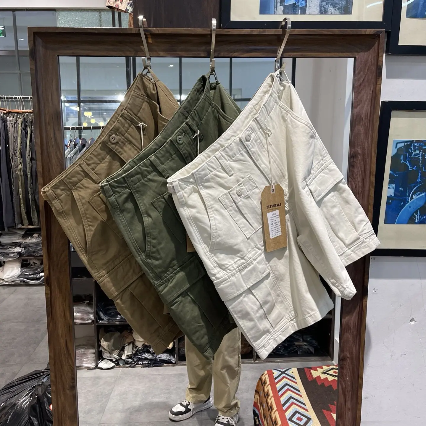 Heavyweight American Retro Washed and Distressed Loose Straight Workwear Shorts for Men Summer 100% Cotton Multi-pocket Trendy