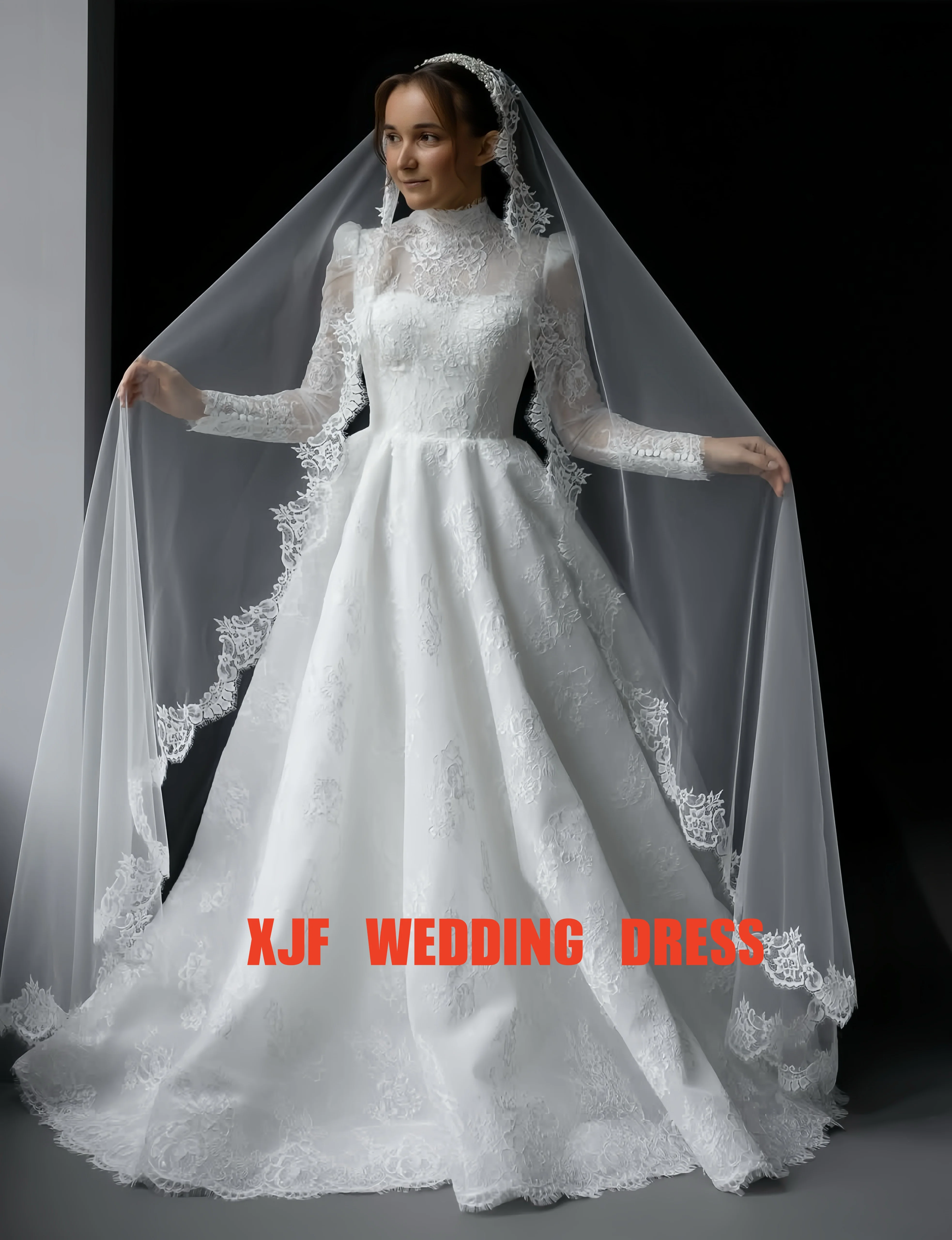 Customized High-Nec…