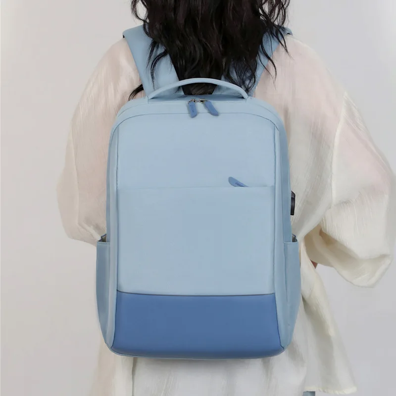 

Contrasting color backpack Women's commute to work Simple niche travel backpack High school student schoolbag
