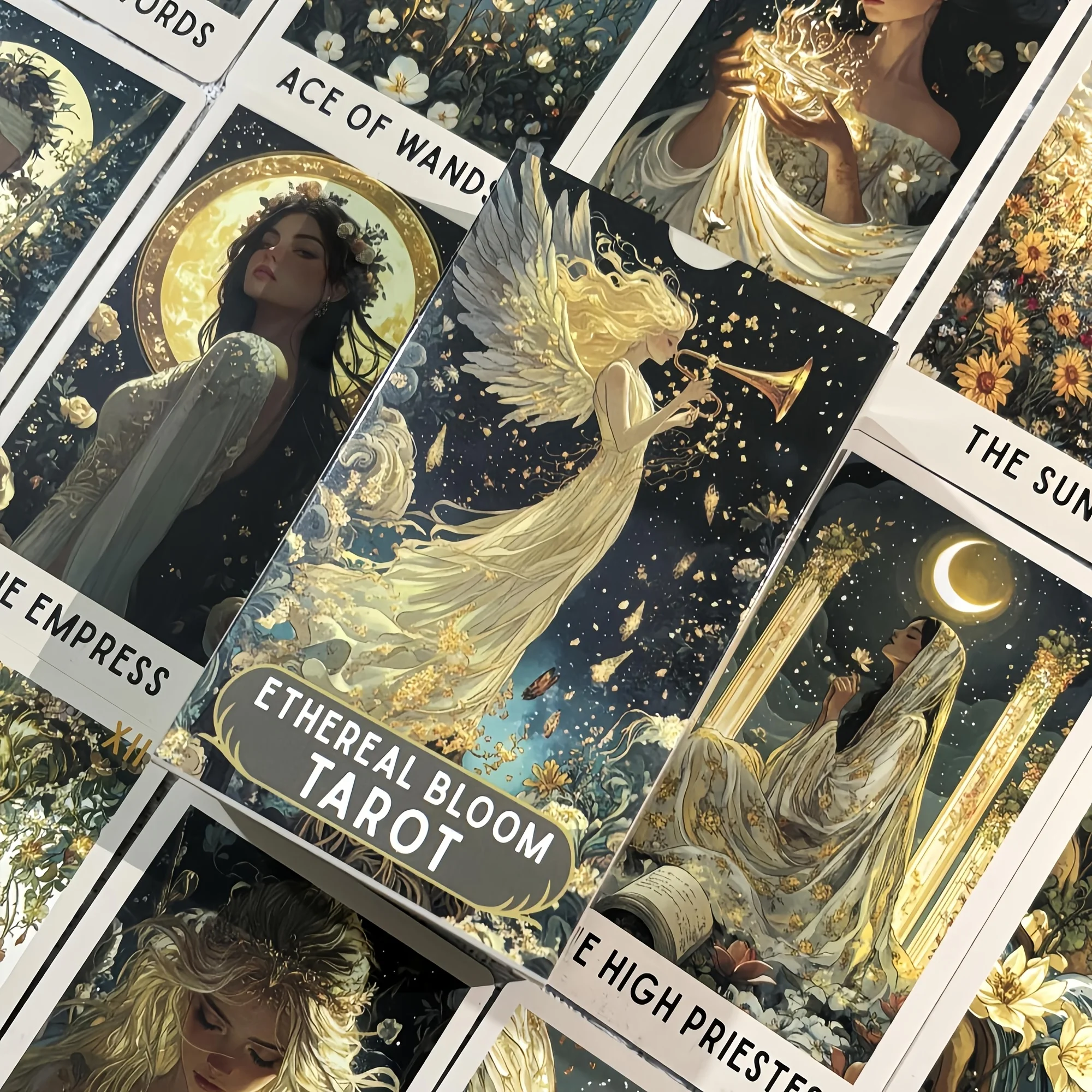 78 Enigmatic Bloom Tarot Cards, the Complete Oracle Deck, Suitable for Self-Exploration, Divination, and Prophecy