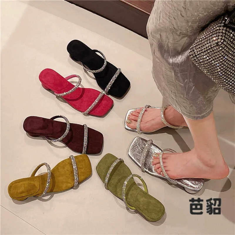 elegantes-pantuflas-de-tacon-grueso-con-adornos-de-cristal-para-mujer-uso-en-exteriores-nuevo-estilo-de-verano-zapatos-de-tacon-bajo-sin-cordones