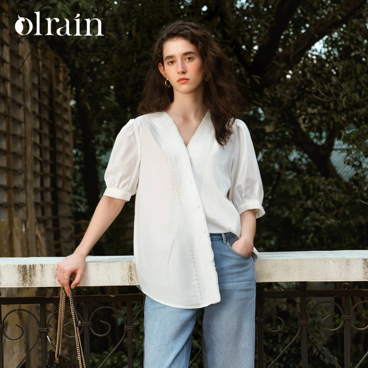 

OLrain Women's Shirts 2026 Summer French White 100% Cotton V-neck Lace Splicing Puff Sleeve Blouses Ladies Clothing O57XC99315