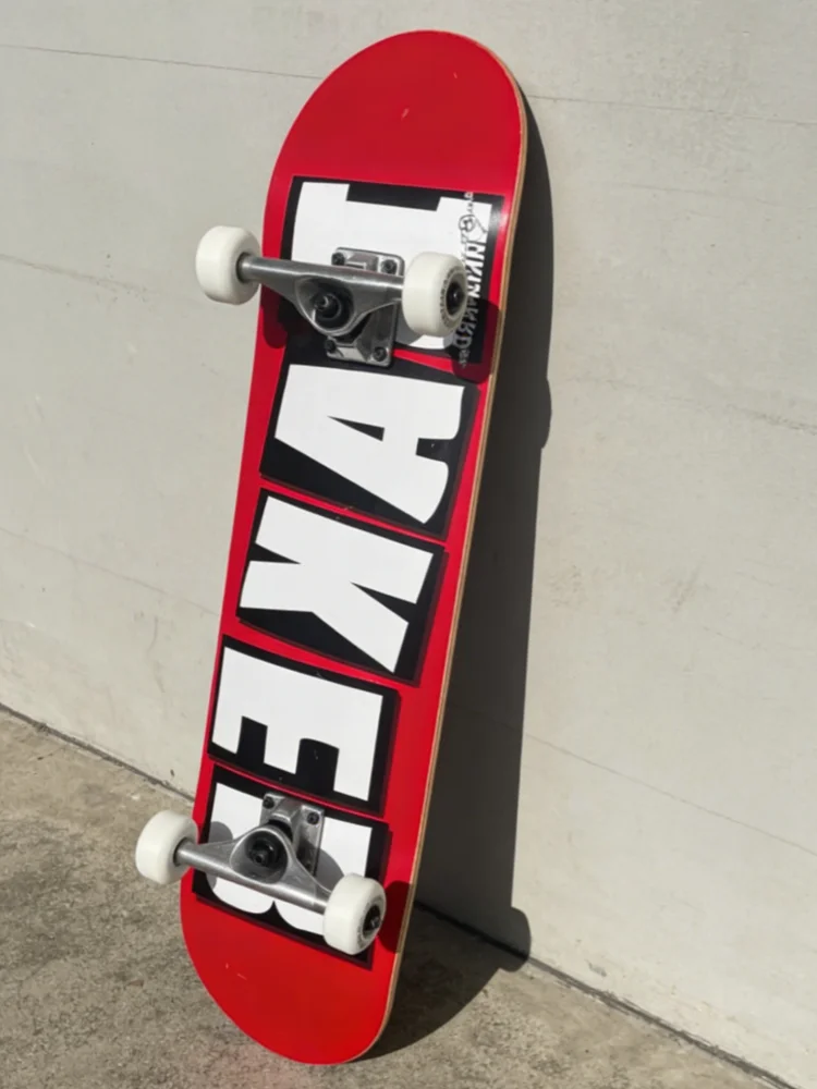 

Skateboards Baker Skateboard Street Skateboard Complete Maple Double Concave Deck Professional Skateboard Double Kick Skateboard