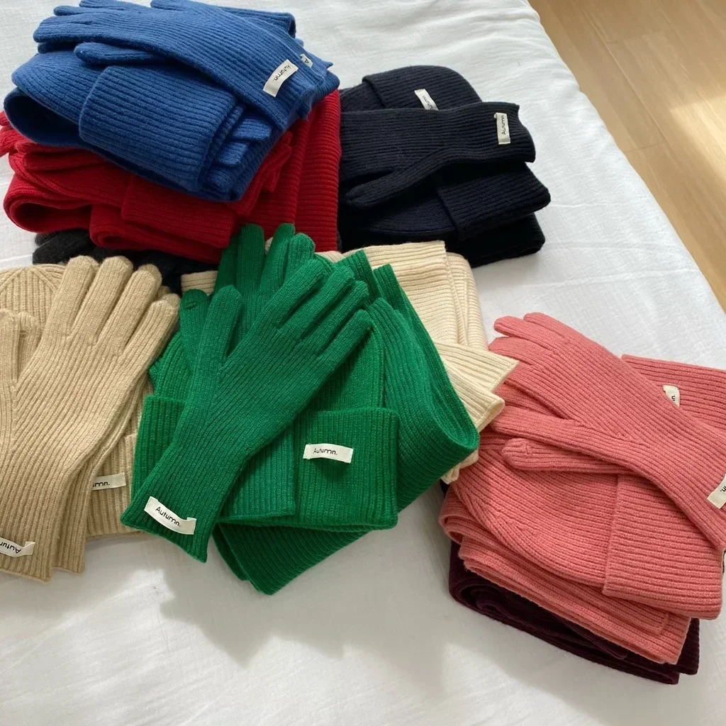 Autumn Winter Three-piece Set Green Blue Soft Comfortable Hat Scarf Gloves Three Piece Set Fashion Knitted Hat Scarf Glove Set
